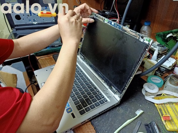 Sửa Laptop Lenovo Ideapad G400s các điểm ảnh bị cắt (điểm ảnh chết)-aalo.vn