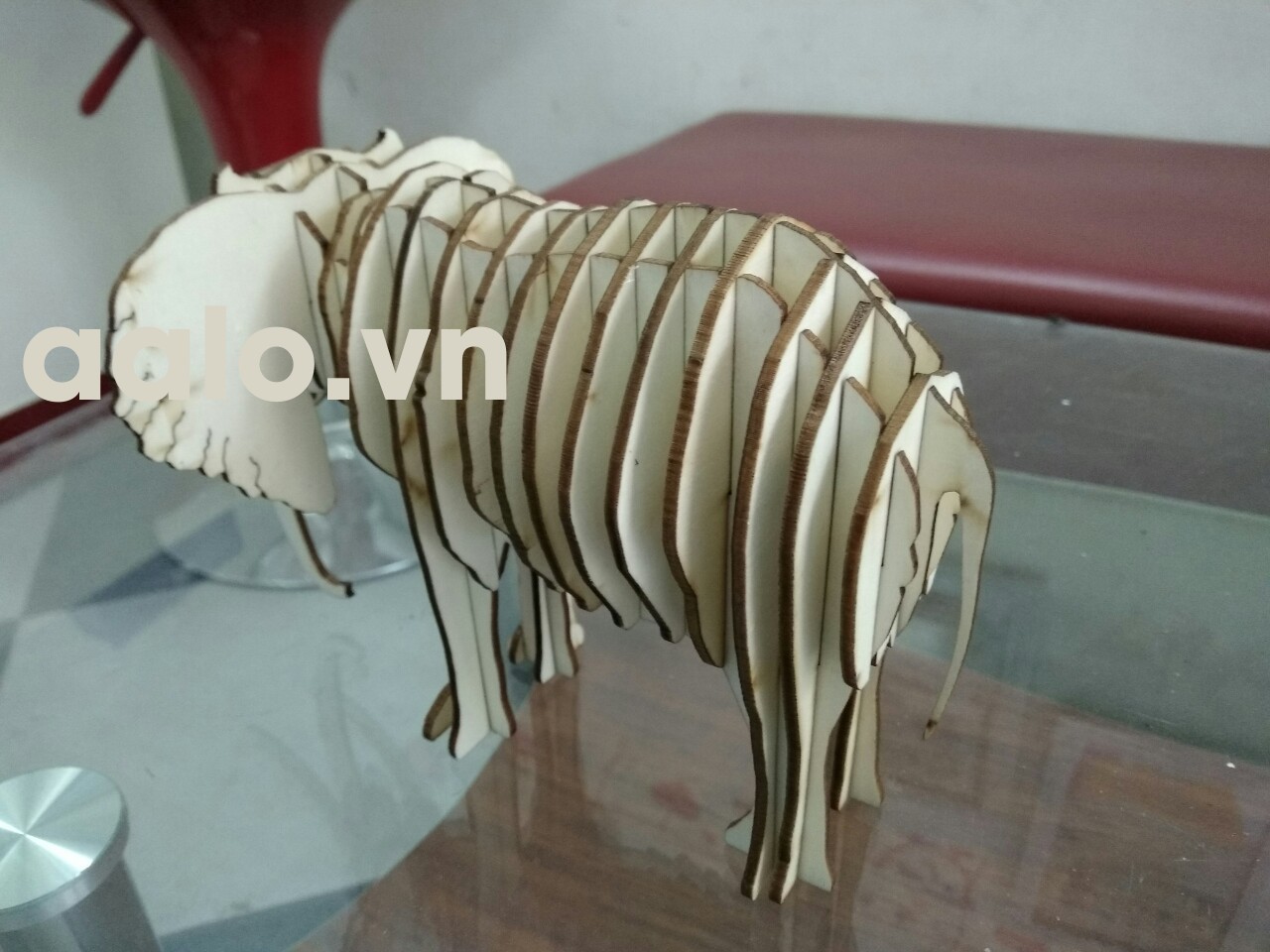 Quà lưu niệm  lắp ráp gỗ 3D mô hình chú voi 