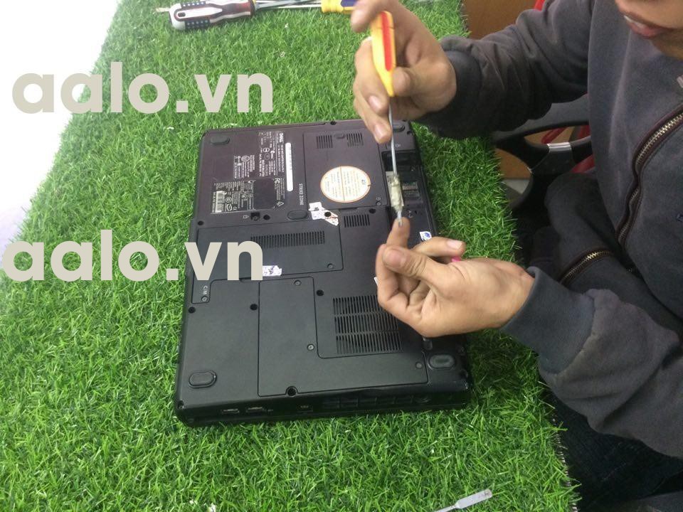 Sửa laptop Dell Latitude E6400 Không nạp được pin-aalo.vn